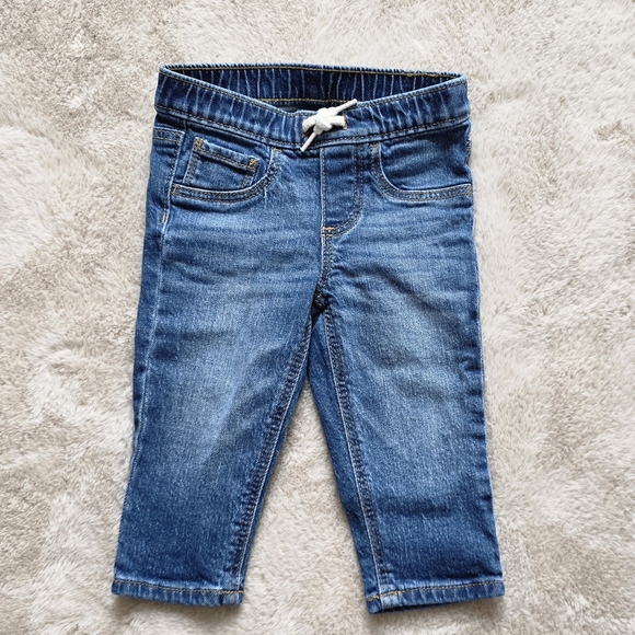 Little Lass, Okie Dokie And Old Navy Baby Girl Bundle - Picture 8 of 9